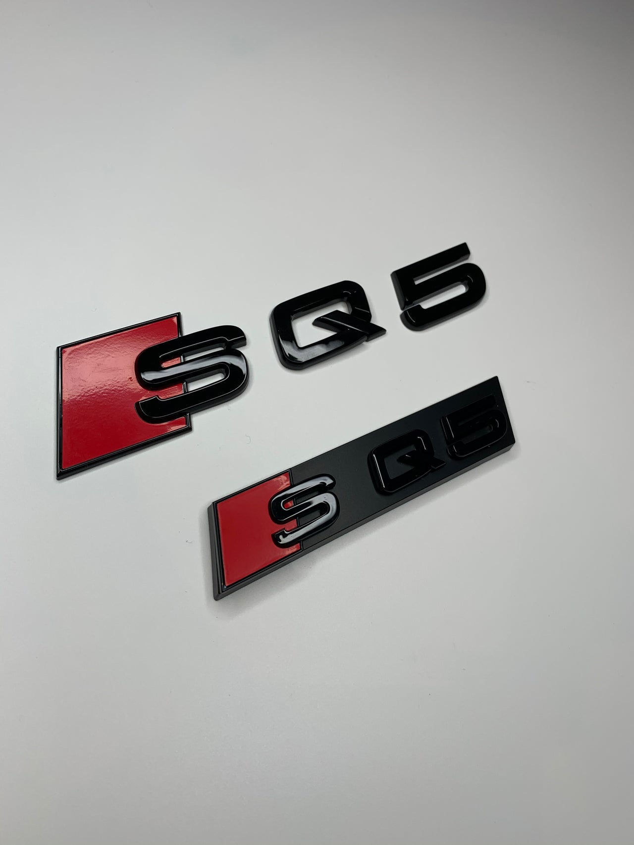Red SQ5 Rear and Grill Badge