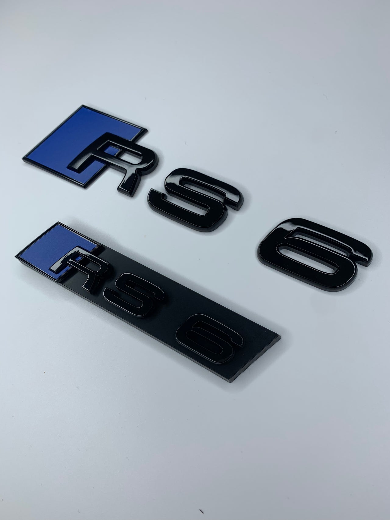 Ultramarine Blue RS6 Rear and Grill Badge